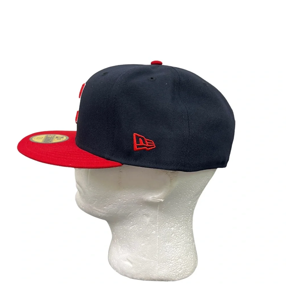 New Era 59Fifty Cleveland Guardians Hat Blue Red Brim Logo Fitted Hat Size 7 3/4 - Picture 2 of 5
